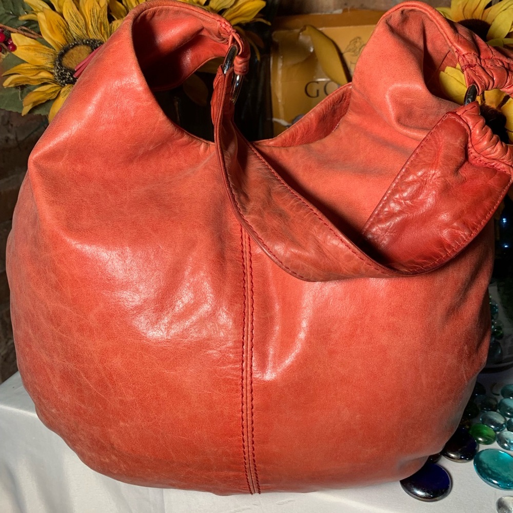 Hobo International Bag - Picture 1 of 8